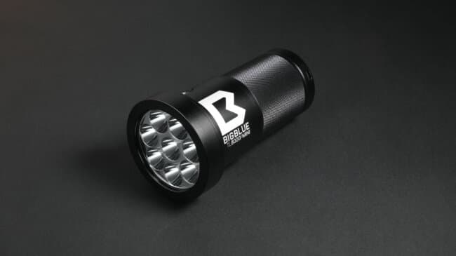 8000-Lumen Narrow-Beam Tech Light Mini immagine 1
